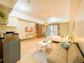 Luxurious Condo Beside Venice Mall #vlrtd20e